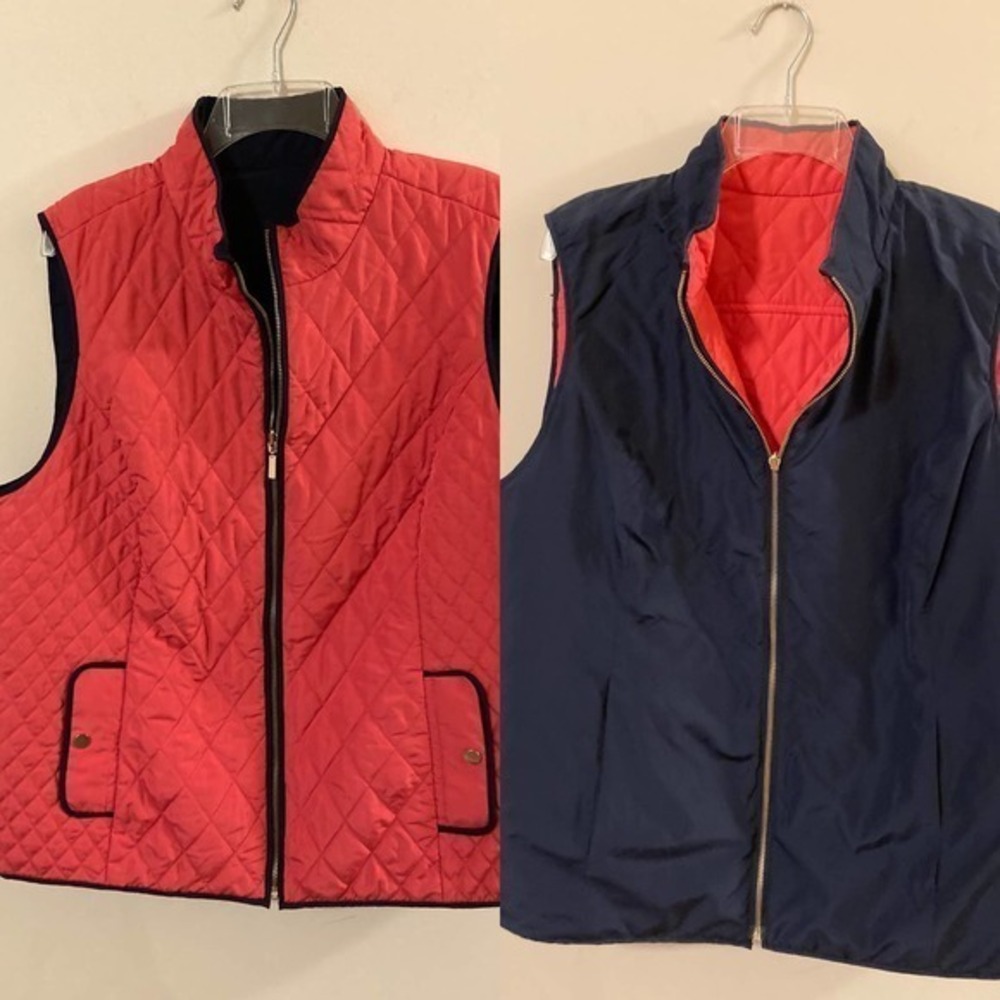 Women’s Charter Club Lightweight Quilted Vest XXL Coral‎ Navy